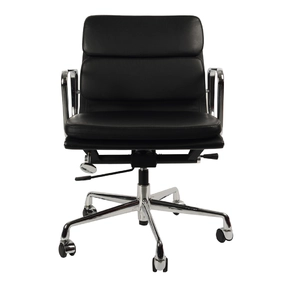 Эргономичное кресло Eames Soft Pad Office Chair EA 217, черная кожа