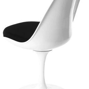 Стул Eero Saarinen Tulip Chair, черная подушка